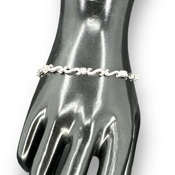 Sterling Silver Accented with Cubic Zirconia S Chain link Tennis Bracelet 7.25” - Picture 1 of 10